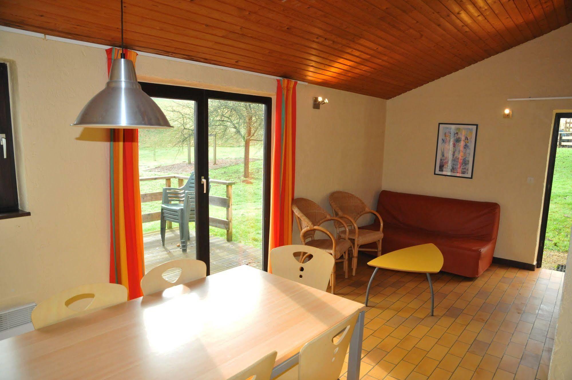 Vallee De Rabais Hotel Virton Luaran gambar